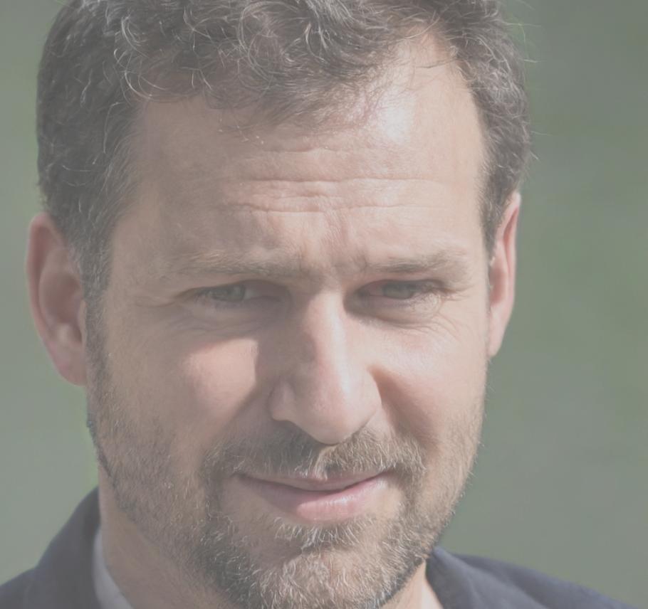 Özcan Tekin - Süs Bitkileri Danışmanı